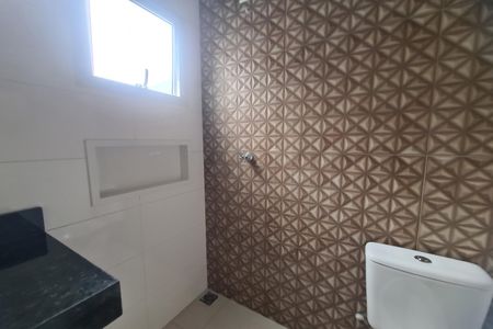 Casa à venda com 107m², 3 quartos e 3 vagas