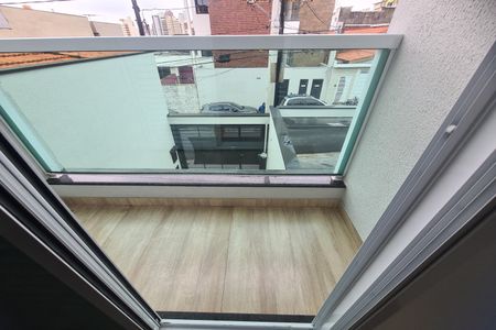 Casa à venda com 107m², 3 quartos e 3 vagas