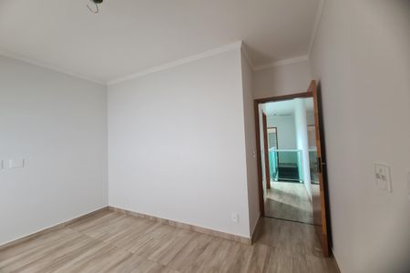 Casa à venda com 107m², 3 quartos e 3 vagas