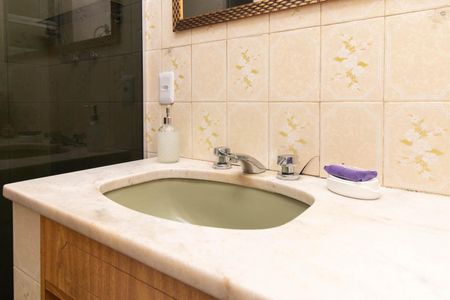 Apartamento à venda com 227m², 4 quartos e sem vagaBanheiro 1