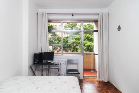 Apartamento à venda com 227m², 4 quartos e sem vagaQuarto 1