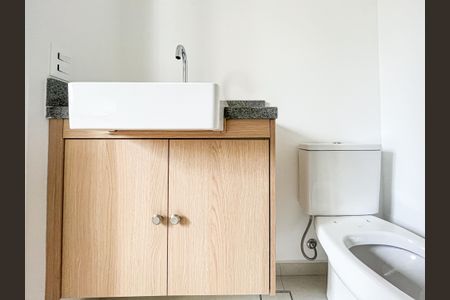 Apartamento à venda com 84m², 1 quarto e 1 vaga Apartamento à venda com 84m², 1 quarto e 1 vagaBanheiro Social