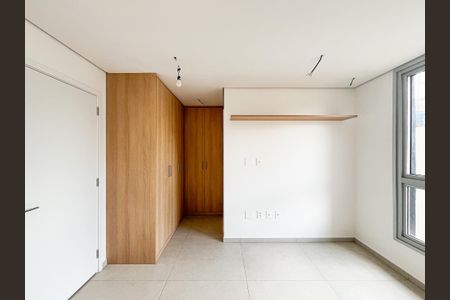 Apartamento à venda com 84m², 1 quarto e 1 vaga Apartamento à venda com 84m², 1 quarto e 1 vagaQuarto Suíte