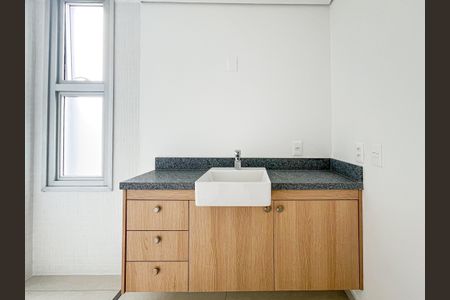 Apartamento à venda com 84m², 1 quarto e 1 vaga Apartamento à venda com 84m², 1 quarto e 1 vagaBanheiro da Suíte