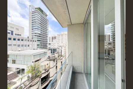 Apartamento à venda com 84m², 1 quarto e 1 vaga Apartamento à venda com 84m², 1 quarto e 1 vagaSacada