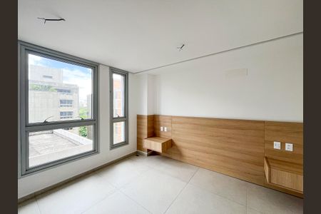 Apartamento à venda com 84m², 1 quarto e 1 vaga Apartamento à venda com 84m², 1 quarto e 1 vagaQuarto Suíte