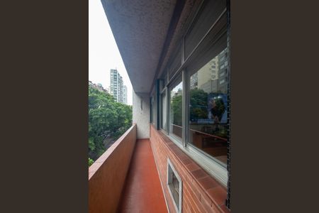 Apartamento à venda com 243m², 4 quartos e 1 vagaVaranda