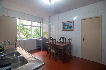 Apartamento à venda com 243m², 4 quartos e 1 vagaCozinha