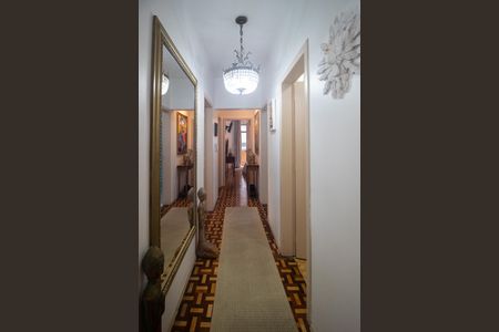 Apartamento à venda com 243m², 4 quartos e 1 vagacorredor