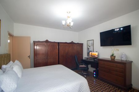 Apartamento à venda com 243m², 4 quartos e 1 vagaQuarto 2