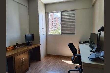 Apartamento à venda com 121m², 3 quartos e 2 vagas Apartamento à venda com 121m², 3 quartos e 2 vagasQuarto 2