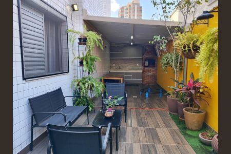 Apartamento à venda com 121m², 3 quartos e 2 vagas Apartamento à venda com 121m², 3 quartos e 2 vagasÁrea Privativa