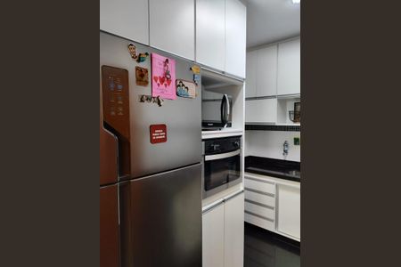 Apartamento à venda com 121m², 3 quartos e 2 vagas Apartamento à venda com 121m², 3 quartos e 2 vagasCozinha