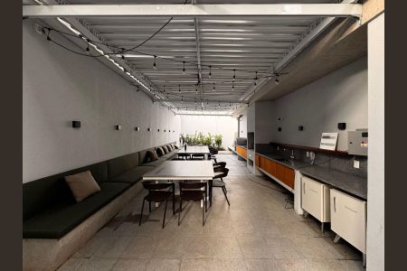 Apartamento à venda com 66m², 2 quartos e 1 vagaÁrea comum - Churrasqueira