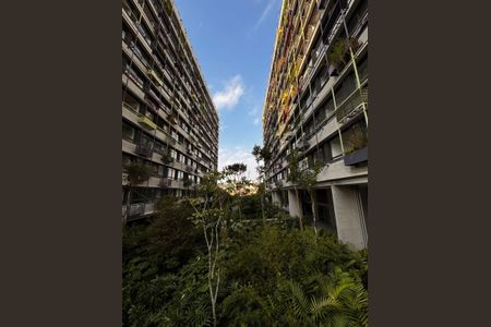 Apartamento à venda com 66m², 2 quartos e 1 vagaFachada do bloco
