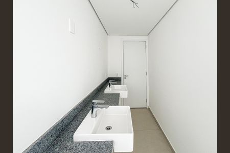 Apartamento à venda com 79m², 1 quarto e 1 vaga Apartamento à venda com 79m², 1 quarto e 1 vagaBanheiro da Suíte