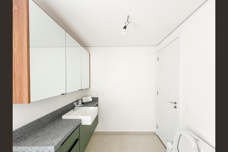Apartamento à venda com 84m², 1 quarto e 1 vaga Apartamento à venda com 84m², 1 quarto e 1 vagaBanheiro da Suíte