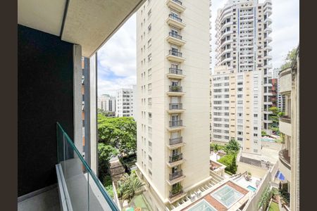 Apartamento à venda com 84m², 1 quarto e 1 vaga Apartamento à venda com 84m², 1 quarto e 1 vagaSacada