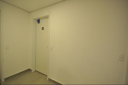 Apartamento para alugar com 32m², 2 quartos e sem vagaLockbox