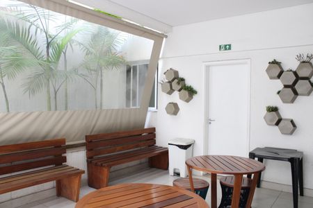 Apartamento à venda com 34m², 2 quartos e 1 vagaChurrasqueira