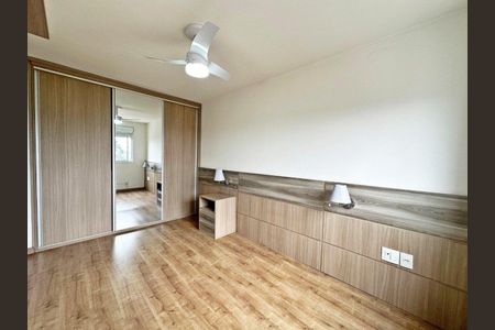 Quarto 1 de apartamento para alugar com 2 quartos, 50m² em Sarandi, Porto Alegre