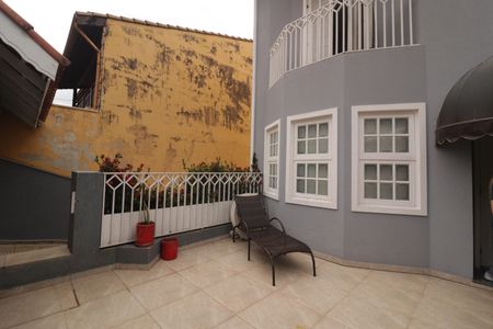 Casa à venda com 300m², 4 quartos e 5 vagasQuintal