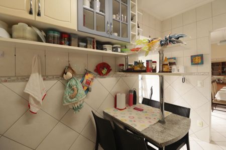 Casa à venda com 300m², 4 quartos e 5 vagasCozinha