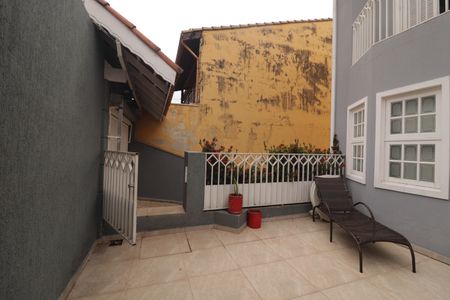 Casa à venda com 300m², 4 quartos e 5 vagasQuintal