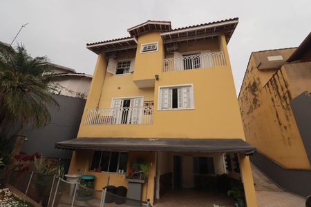 Casa à venda com 300m², 4 quartos e 5 vagasQuintal