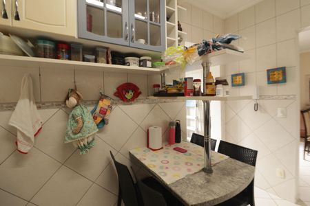 Casa à venda com 300m², 4 quartos e 5 vagasCozinha