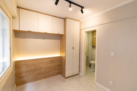 Quarto de kitnet/studio para alugar com 1 quarto, 30m² em Cidade Baixa, Porto Alegre