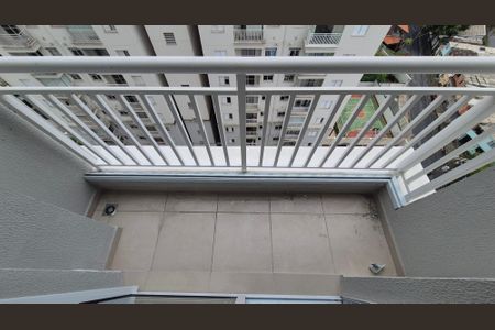 Sala de apartamento para alugar com 1 quarto, 38m² em Santa Terezinha, Santo André