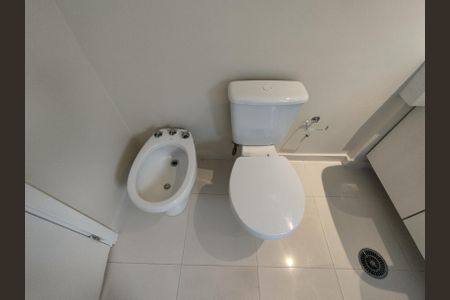 Apartamento à venda com 150m², 3 quartos e 3 vagasBanheiro da Suíte 1