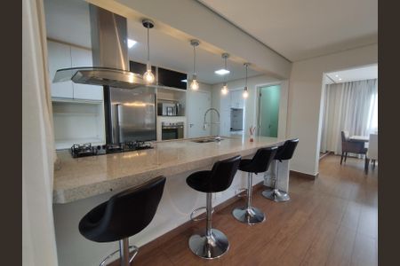 Apartamento à venda com 150m², 3 quartos e 3 vagasCozinha