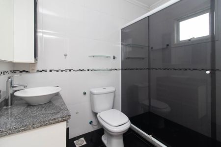 Casa para alugar com 135m², 3 quartos e 2 vagasBanheiro da Suíte