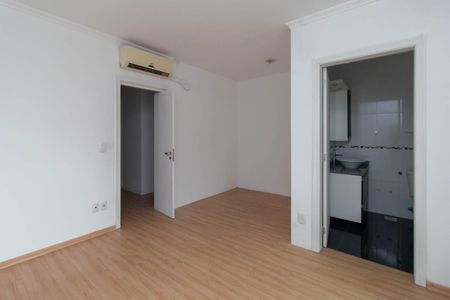 Casa para alugar com 135m², 3 quartos e 2 vagasSuíte