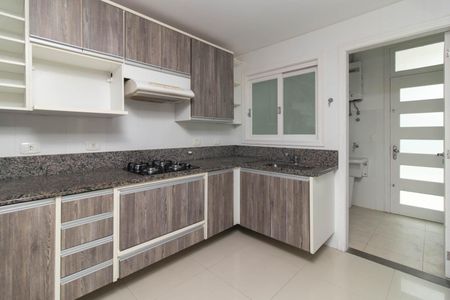 Casa para alugar com 135m², 3 quartos e 2 vagasCozinha