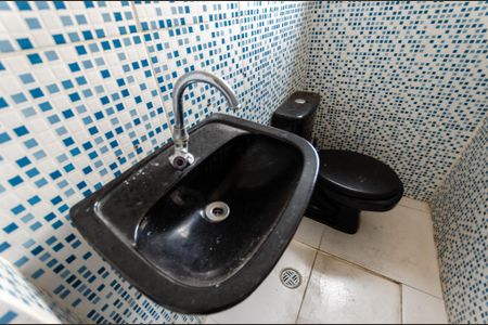 Banheiro Social de casa para alugar com 1 quarto, 57m² em Vila Primavera, São Paulo