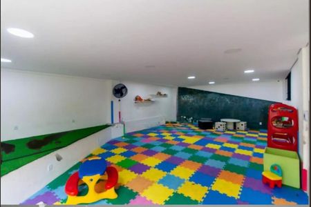 Apartamento à venda com 3 quartos, 69m² em Vila Graciosa, São Paulo