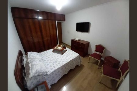 Casa à venda com 4 quartos, 185m² em Vila São José, São Paulo