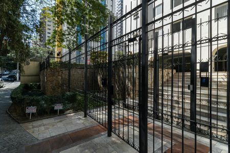 Apartamento à venda com 105m², 3 quartos e 1 vagaFachada