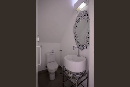 Casa para alugar com 160m², 3 quartos e 2 vagasLavabo 