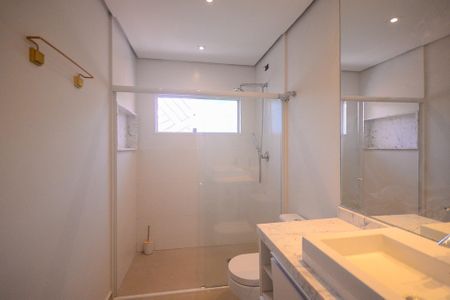 Casa para alugar com 160m², 3 quartos e 2 vagasBanheiro da Suite 