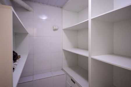 Casa para alugar com 160m², 3 quartos e 2 vagasÁrea de Serviço - Quarto 