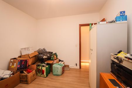 Casa à venda com 350m², 5 quartos e 5 vagasQuarto de Serviço