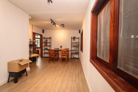 Sala 2 de casa à venda com 5 quartos, 350m² em Jardim Londrina, São Paulo