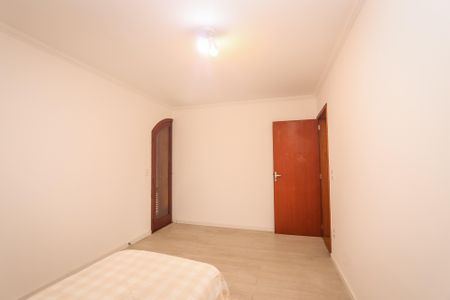 Casa à venda com 350m², 5 quartos e 5 vagasQuarto 3