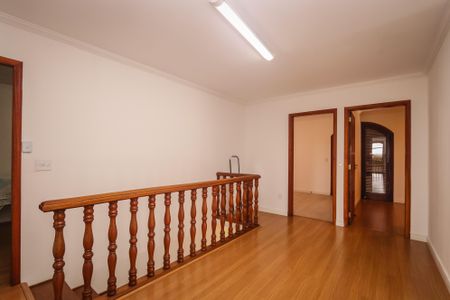 Casa à venda com 350m², 5 quartos e 5 vagasHall