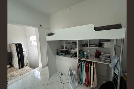 Quarto de casa para alugar com 2 quartos, 120m² em Cascadura, Rio de Janeiro