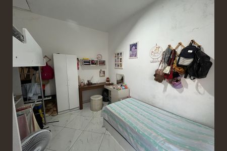 Quarto de casa para alugar com 2 quartos, 120m² em Cascadura, Rio de Janeiro